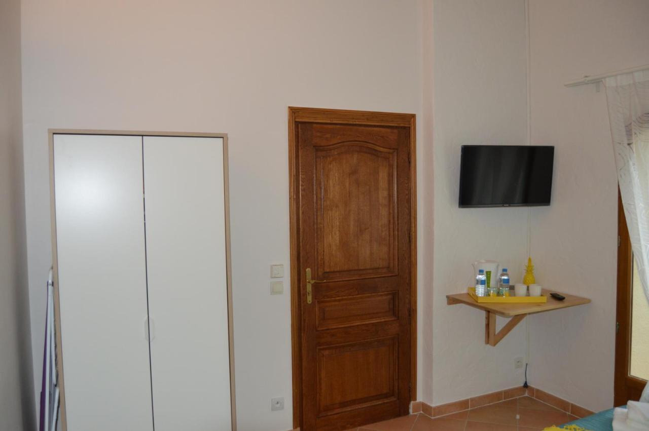 Villa Asunda B&B Spa & Sauna, Chambres D'Hotes Saint-Maximin Esterno foto