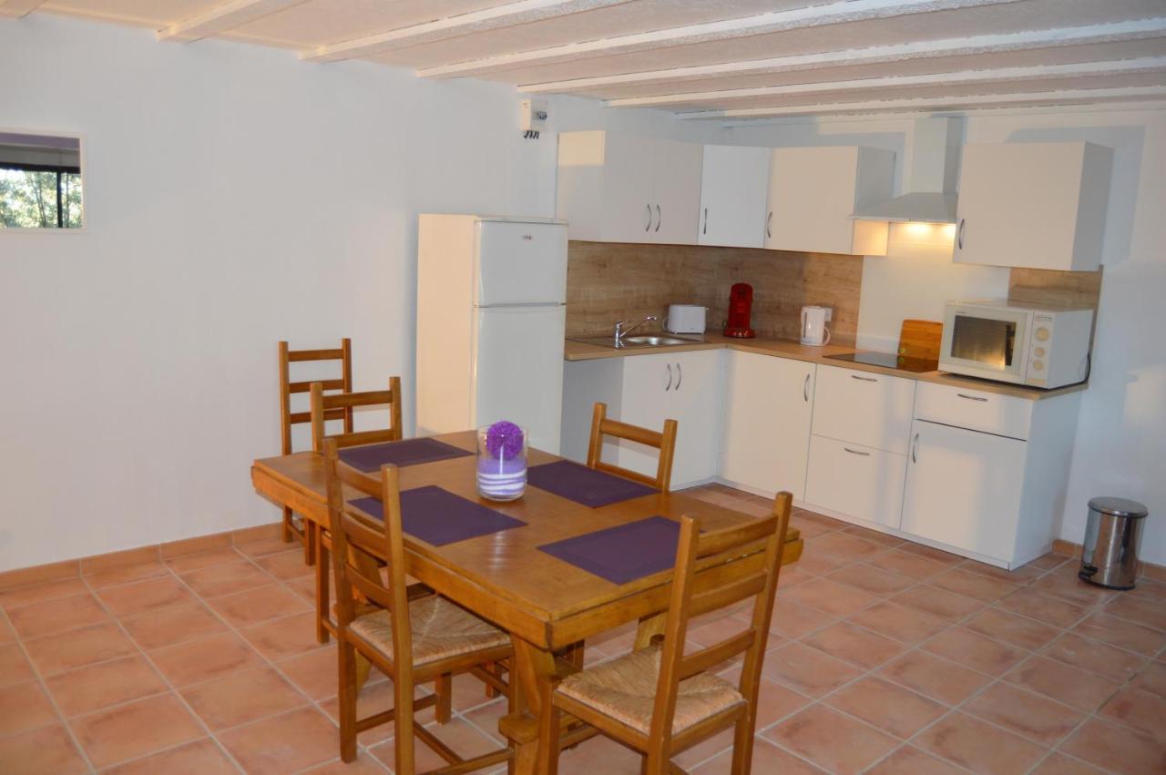 Villa Asunda B&B Spa & Sauna, Chambres D'Hotes Saint-Maximin Esterno foto