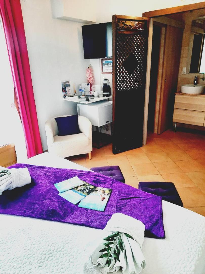 Villa Asunda B&B Spa & Sauna, Chambres D'Hotes Saint-Maximin Esterno foto
