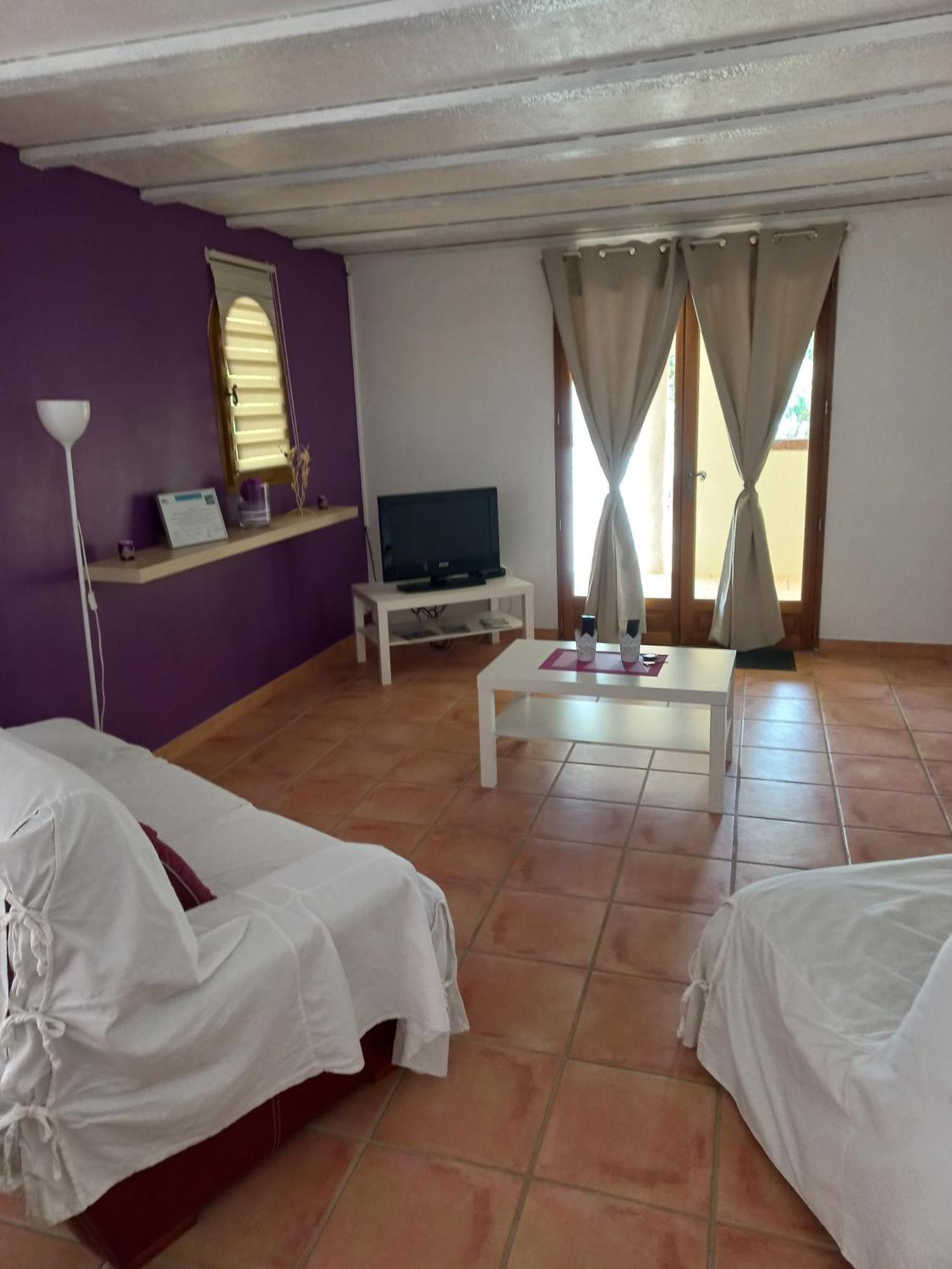 Villa Asunda B&B Spa & Sauna, Chambres D'Hotes Saint-Maximin Esterno foto
